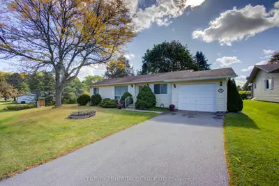 60 Tecumseth Pines Drive, New Tecumseth, On L0g 1w0