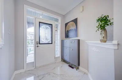 2 Kingshill Road, Richmond Hill, On L4e 4b1