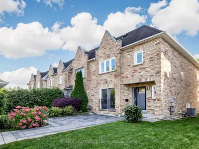 81 Lichfield Road, Markham, On L3r 0w9