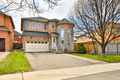 81 Ten Oaks Boulevard, Vaughan, On L4k 5g3