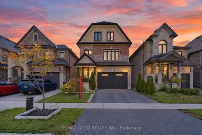 236 Eighth Avenue, New Tecumseth, On L9r 0r1