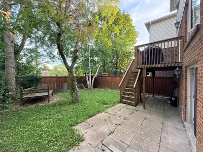 39 Aberfeldy Crescent Bsmt, Markham, On L3t 4c1