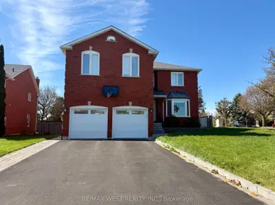 858 Cassie Road Lower, Newmarket, On L3x 1s3