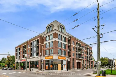 6235 Main Street 417, Whitchurch-stouffville, On L4a 4r3