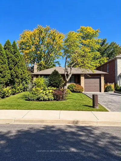 130 Grandview Avenue, Markham, On L3t 1h6