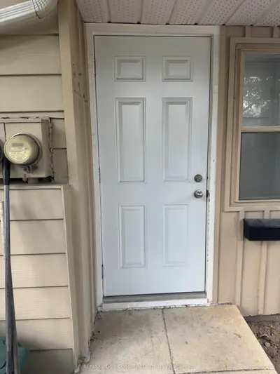 66 Prospect Street Unit 2, Newmarket, On L3y 3s9