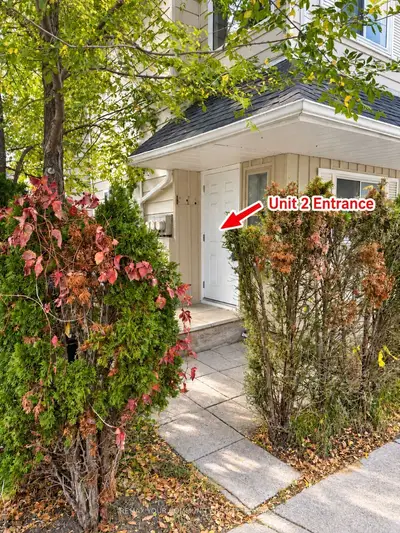 66 Prospect Street Unit 2, Newmarket, On L3y 3s9