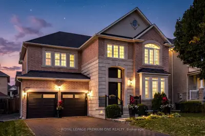 46 Bosco Drive, Vaughan, On L4h 0m3