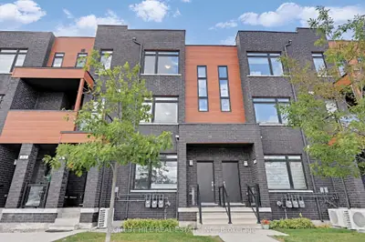 370 Red Maple (block C) Road 79, Richmond Hill, On L4c 5t4