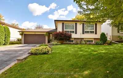 134 Booth Drive, Whitchurch-stouffville, On L4a 4r8
