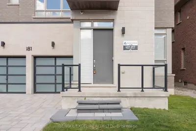 181 Milky Way Drive, Richmond Hill, On L4c 5h3