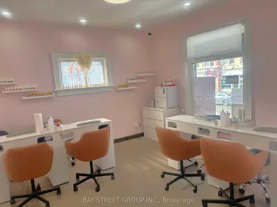 75 Main Street N 1a, Markham, On L3p 1x7