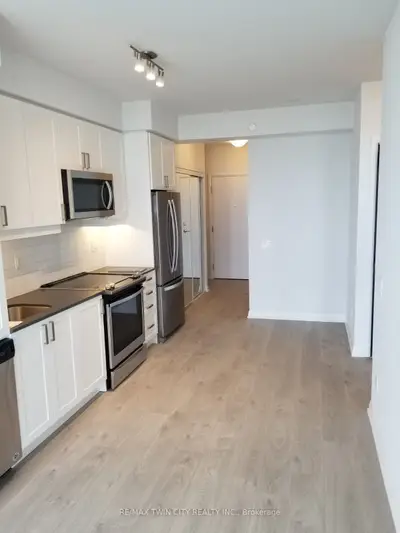 7895 Jane Street 1601, Vaughan, On L4k 2m7
