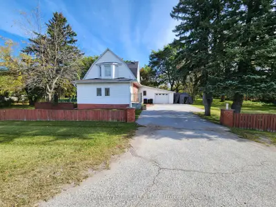5427 Yonge Street, Innisfil, On L0l 1r0