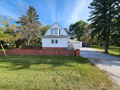 5427 Yonge Street, Innisfil, On L0l 1r0