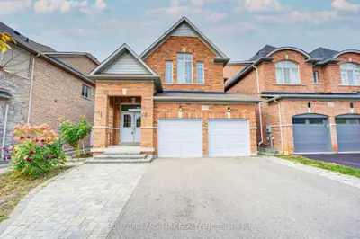 1238 Atkins Drive, Newmarket, On L3x 0b6