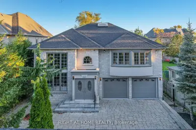 429 North Lake Road, Richmond Hill, On L4e 3a7