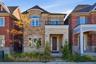 15 Calamint Lane, Richmond Hill, On L4e 1c3
