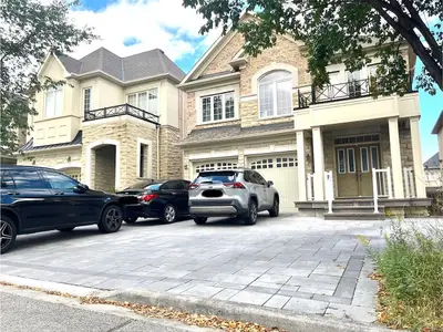 132 Antorisa Avenue Bsmt, Vaughan, On L4h 3s3