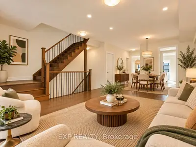 209 Vermont Avenue, Newmarket, On L3x 0m7
