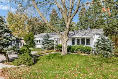 2 TAMARACK Court, Innisfil, ON L9S 1M8
