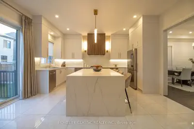 43 Longworth Avenue, Richmond Hill, On L4e 1j2