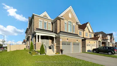 845 Langford Boulevard, Bradford West Gwillimbury, On L3z 4j2