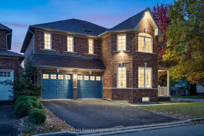 30 Pinecrest Street, Markham, On L6e 1c5