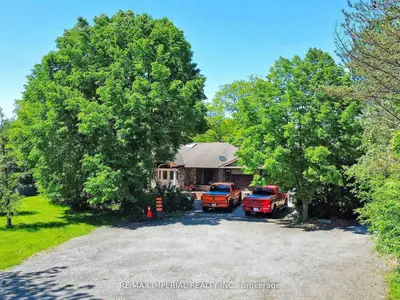 22 Ratcliff Road, Whitchurch-stouffville, On L4a 7x5