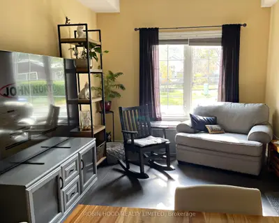 110 Grew Boulevard 7, Georgina, On L0e 1l0