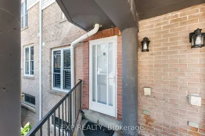 115 Main Street S 28, Newmarket, On L3y 8j2