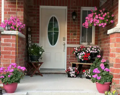 15 Minlow Way, Aurora, On L4g 0y2