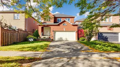 284 Isaac Murray Avenue, Vaughan, On L6a 3e5