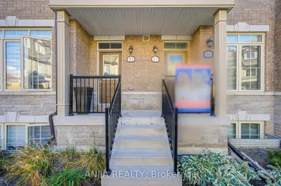 181 Parktree Drive 38, Vaughan, On L6a 5b1