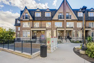 181 Parktree Drive 38, Vaughan, On L6a 5b1