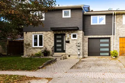 44 Michael Drive, Richmond Hill, On L4c 5w7