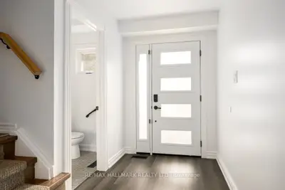 44 Michael Drive, Richmond Hill, On L4c 5w7