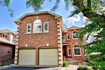 58 Thornbrook Court, Vaughan, On L4j 7x4