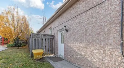 47 Timber Lane, Vaughan, On L4l 3j6