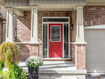 18 Don Rose Boulevard, East Gwillimbury, On L0g 1m0