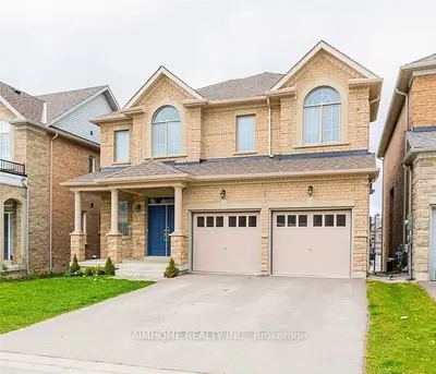 69 Walter Tunny Crescent, East Gwillimbury, On L9n 0r4