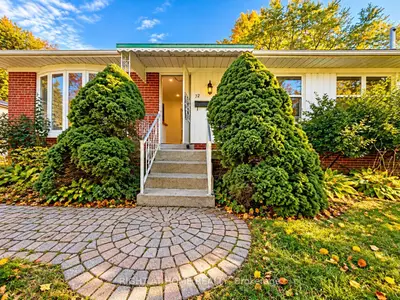 72 Monkswood Crescent Main Floor, Newmarket, On L3y 2k1
