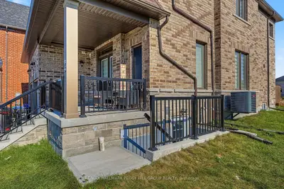 17 Turley Way Lower, Essa, On L3w 0l8