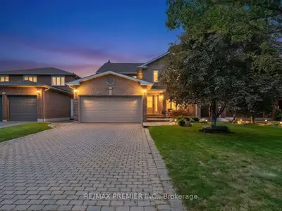 38 Spring Town Road, Vaughan, On L4l 8g2