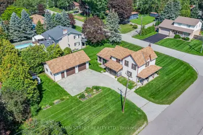60 Albert Street, East Gwillimbury, On L0g 1m0