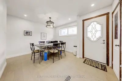 39 Seaton Drive, Aurora, On L4g 2j9