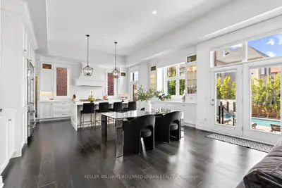 4 Basil Ridge Court, King, On L7b 0b9