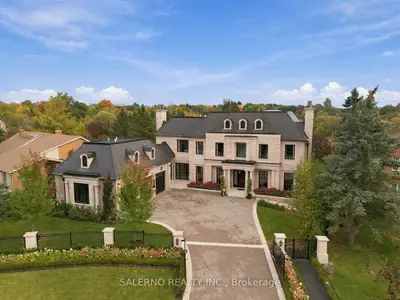 6 Curtis Crescent, King, On L7b 1c3