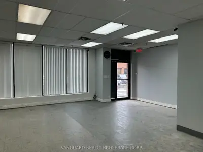 307 Edgeley Boulevard E 7, Vaughan, On L4k 3z5