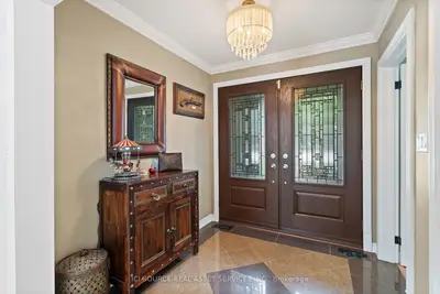 109 Highland Lane, Richmond Hill, On L4c 3s1